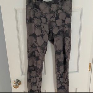 Athleta Tie dye Leggings